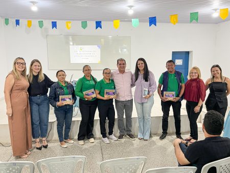 Prefeitura de Demerval Lobão entrega tablets a ACS e amplia investimento em tecnologia na saúde