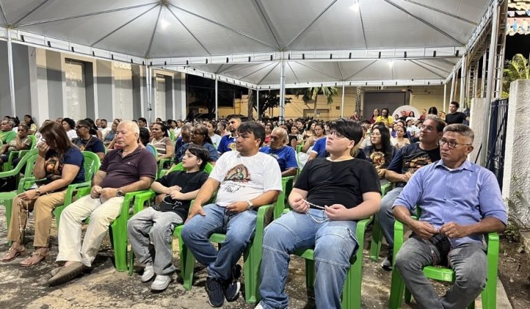 Festejos de Nossa Senhora do Perpétuo Socorro têm início com Rosário na Praça em Demerval Lobão