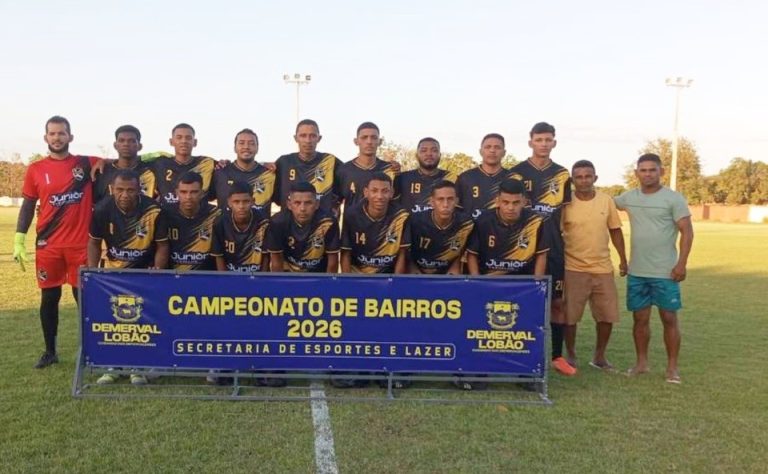 São Pedro vence Centro por 4 a 3 em duelo de sete gols no Municipal de Bairros