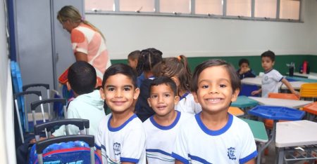 Rede municipal retoma aulas do segundo semestre com acolhimento e reforço ao ensino